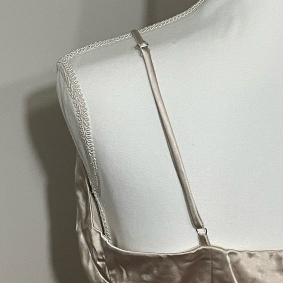 By Blush - Shimmering Cream Colored Ruched Wrap Midi Dress, NWT, Size Large - Picture 6 of 11